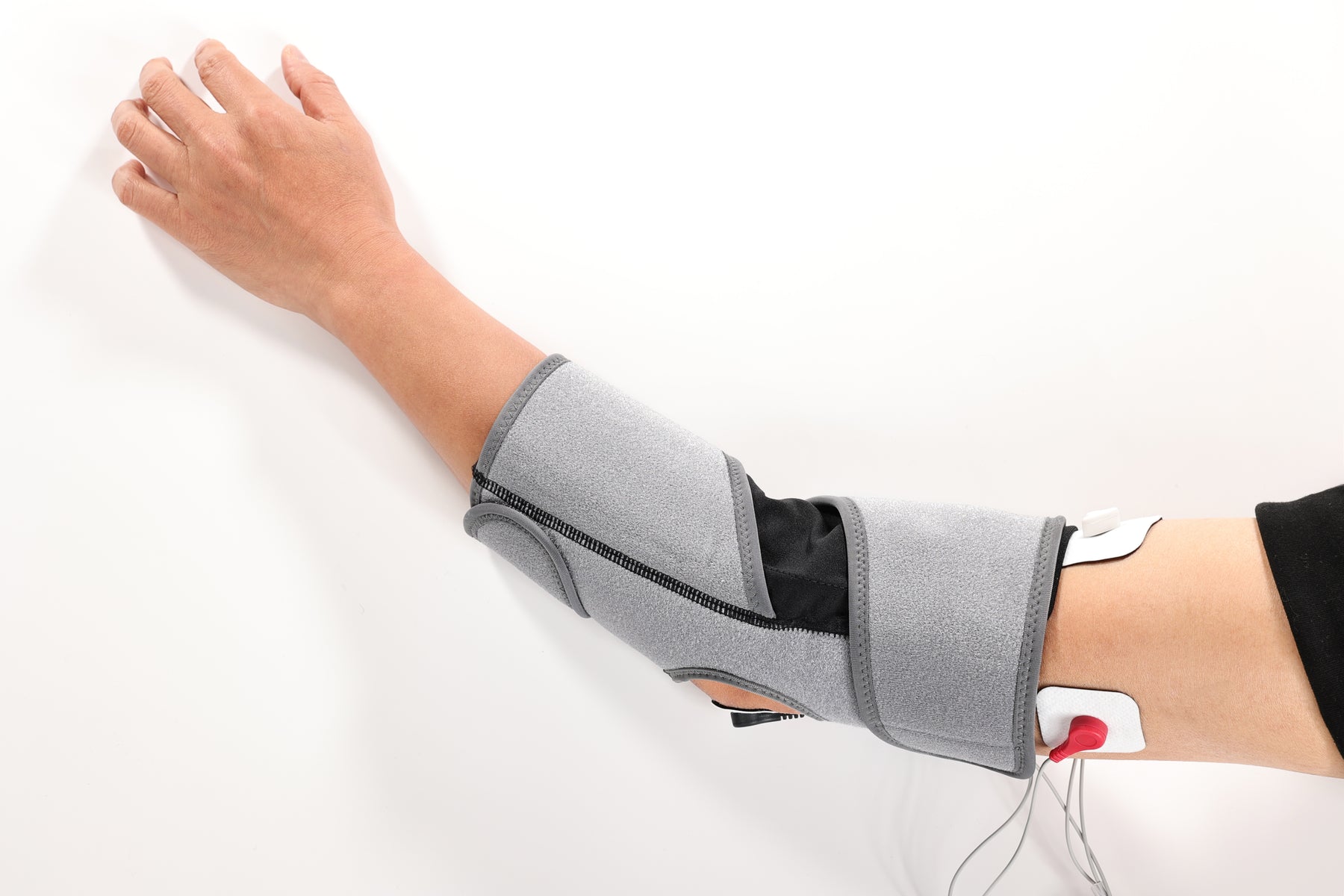 世界上最輕的肌電驅動三合一中風醫療器材:Mobilexo Arm(專業版)